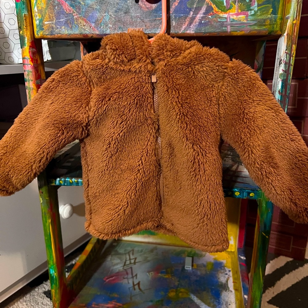 Carter’s 6-9m brown zip up jacket